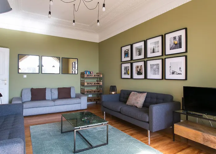 Rato By Central Hill Apartments