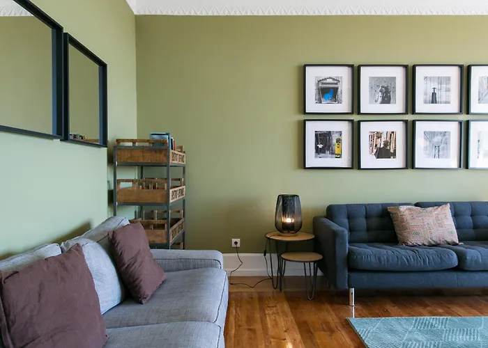 Rato By Central Hill Apartments
