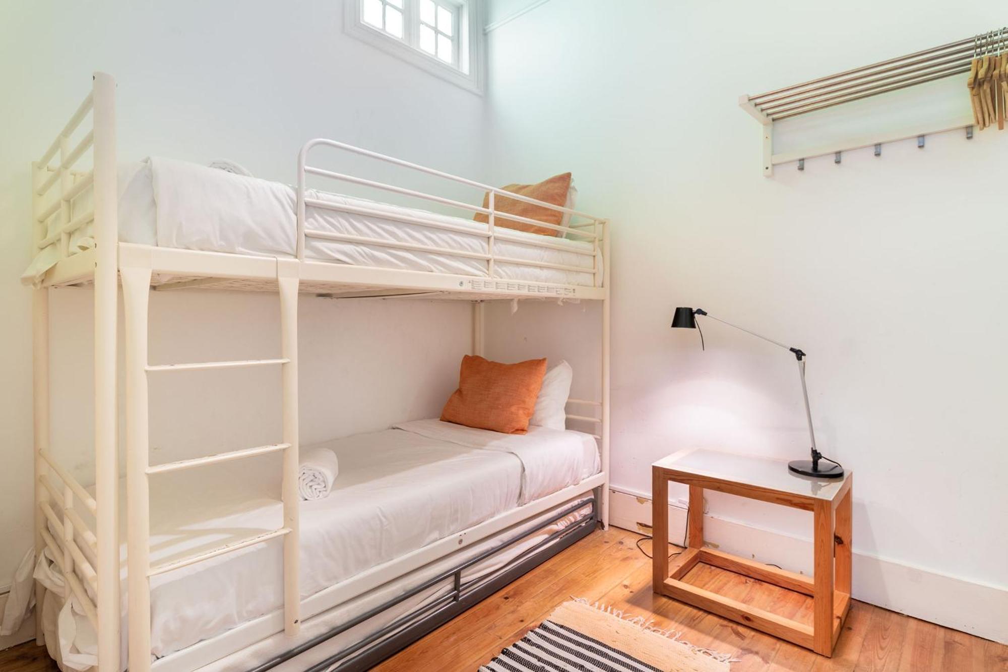 Apartment Rato By Hill Lisbon